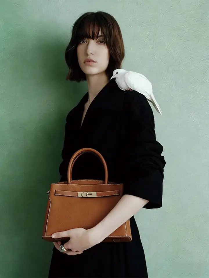 Luxury Grained Leather Top-Handle Bag